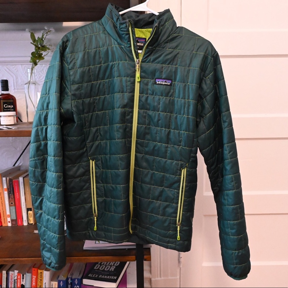 Patagonia nano puff jacket